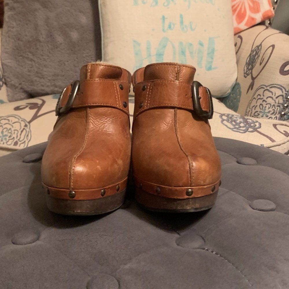 Frye Furry Platform Clogs - Picture 3 of 6